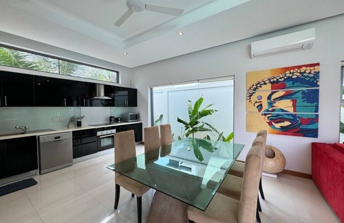 Rawai Villa | Spacious and Peaceful 2 Bedrooms Pool Villa in Rawai
