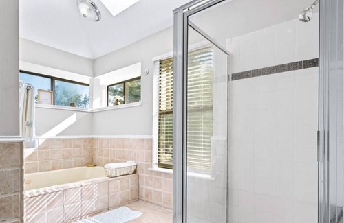 Garland House | Spacious and perfect for families