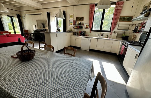 Saint-Simeon House | Spacious and quiet country house. 5BR/2BTH. near Paris & Disneyland