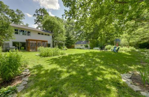 Yellow Springs House | Spacious and Updated Farmhouse in Yellow Springs