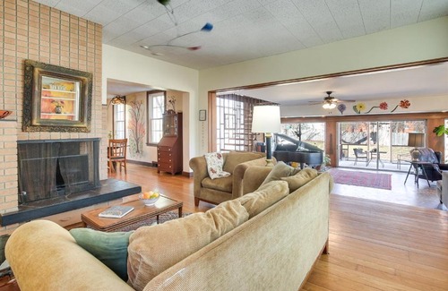 Yellow Springs House | Spacious and Updated Farmhouse in Yellow Springs
