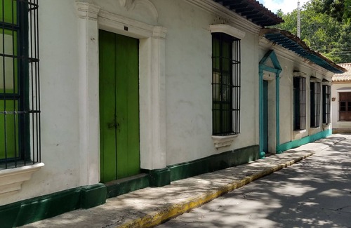 Choroni House | Spacious antique 18th century house house with AC, WiFi in Choroni