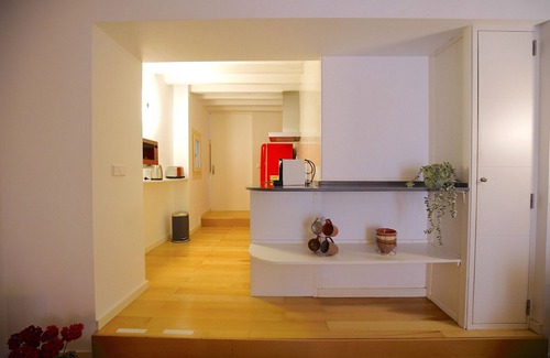 La Llotja-Born Apartment | Spacious Apartment in Palma Old Town, Wifi, Air Conditioning, Fully Equipped