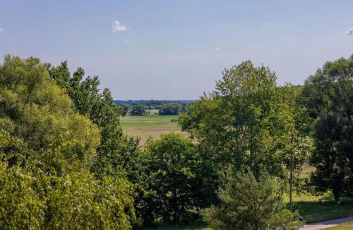 Konstancin-Jeziorna Apartment | Spacious Apartment Close to Warsaw for 5 people by Noclegi Renters