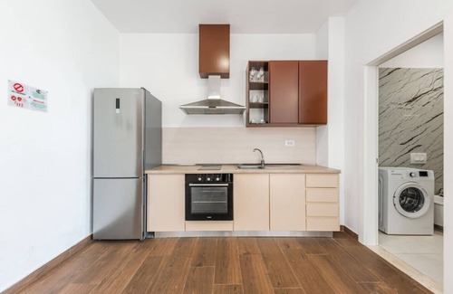 Qerek Apartment | Spacious apartment by the beach - Tulipani