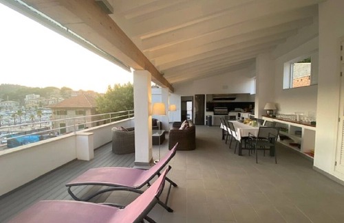 Puerto de Soller Apartment | Spacious apartment with large terrace and summer kitchen