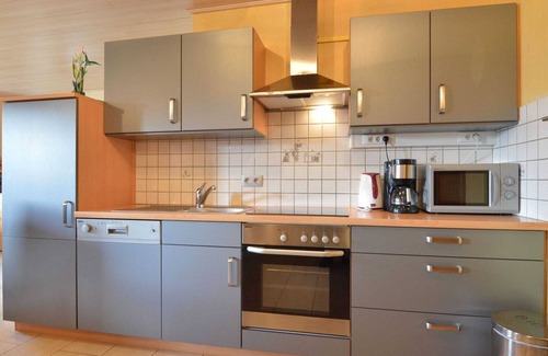 Burg-Reuland Apartment | Spacious Apartment in Grüfflingen with Sauna
