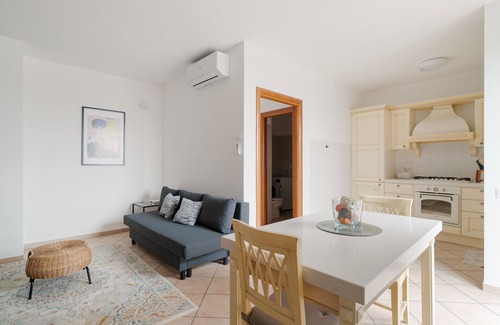 Bruzzano Apartment | Spacious Apartment 600mt from Metro M3 Comasina