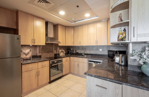 Jumeirah Lake Towers Apartment | Spacious Apartment Close to Dubai Marina Walk