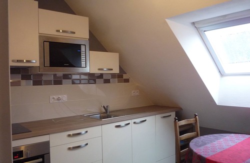 Auray House | SPACIOUS APARTMENT, COMFORTABLE IN INDIVIDUAL HOUSE NEAR CITY CENTER