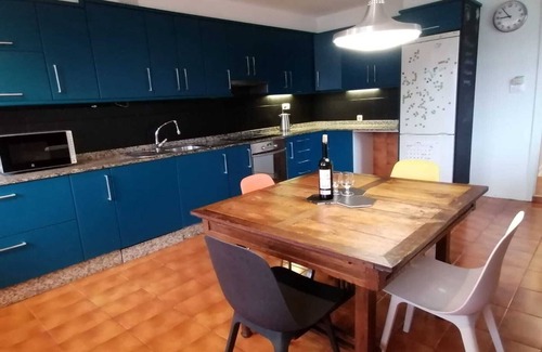 Pontevedra Old Town Apartment | Spacious apartment in the old town next to the town hall.