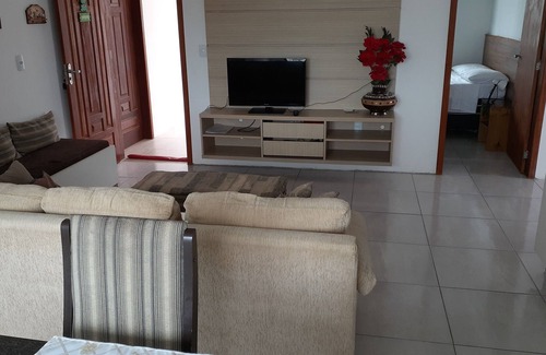 Coloninha Apartment | spacious apartment for 4 people