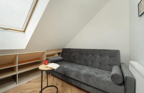 Krzyki Apartment | Spacious Apartment for 11 with 5 Bedrooms in Wrocław by Noclegi Renters