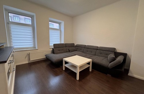 Plagwitz Apartment | Spacious Apartment for Families or Small Groups