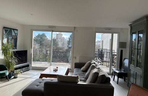 Saint-Cloud Apartment | Spacious apartment - gates of paris