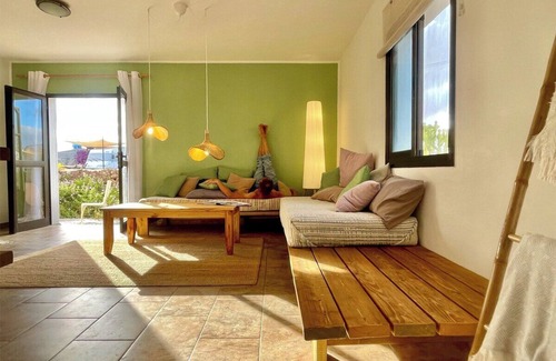 Villaverde Hotel | Spacious Apartment in Green Oasis | Casa Cocolores