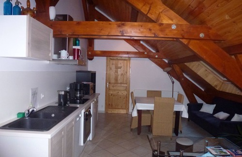 Le Glaizil Apartment | Spacious apartment in old farmhouse, 2 bedrooms, 2 shower rooms, sleeps 6