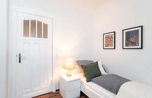 Strausberg Apartment | Spacious Apartment in Strausberg - Sleeps 6