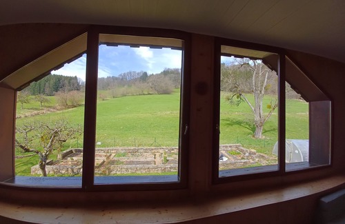 Burdignin Apartment | Spacious apartment in LA ROCHE AUX FEES with sauna and gym