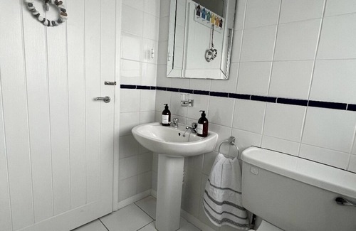 Croyde Apartment | Spacious Apartment in the Centre of costal Village - 5 minutes walk to the beach