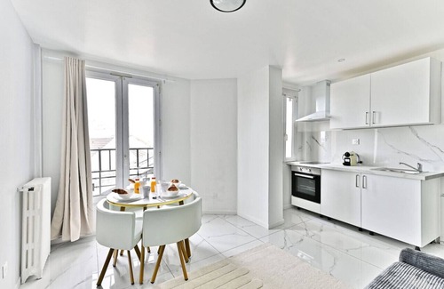 Gagny Apartment | Spacious apartment in the Paris suburbs