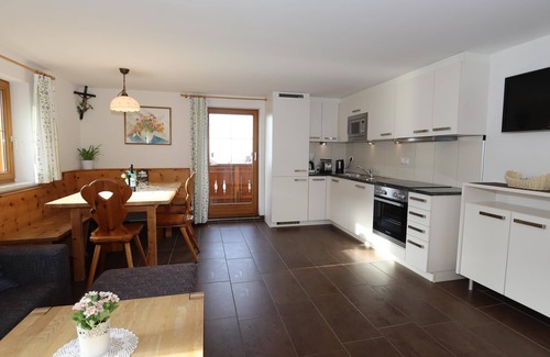 Fendels Apartment | Spacious apartment near the ski lift
