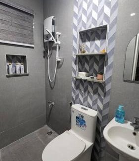 Poblacion Apartment | Spacious Apartment near Evia Daang Hari