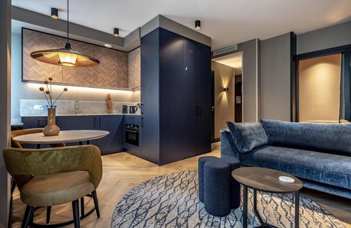Delft Apartment | Spacious Apartment Retreat