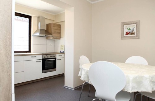 Izola Apartment | Spacious apartment Izola
