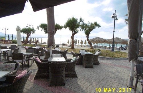 Korithion Apartment | Spacious Apartment Up To 6 People , 136 Sqm , Central , Quiet , By The Sea
