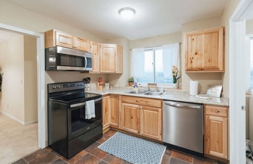 Johnson City Apartment | Spacious Apartment with Scenic Deck Views