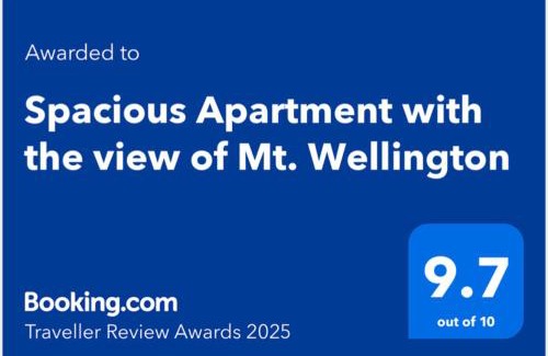 Lenah Valley Apartment | Spacious Apartment with the view of Mt. Wellington
