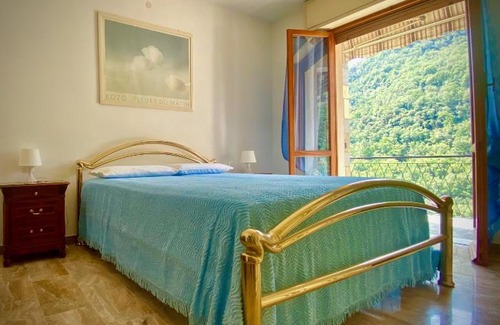 Borgo Apartment | Spacious Apartment with Air Conditioning