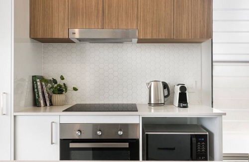 Sherwood Apartment | Spacious apartment with generous entertaining