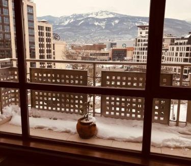 Lozenets Apartment | Spacious apartment with a Mountain view, big balcony and parking