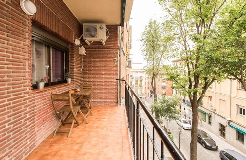 Embajadores Apartment | Spacious apartment with terrace. 3bed in the center