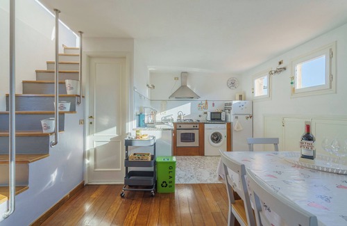 Lucca Historical Center Apartment | SPACIOUS APARTMENT WITH WONDERFUL TERRACE AND SPECTACULAR VIEW