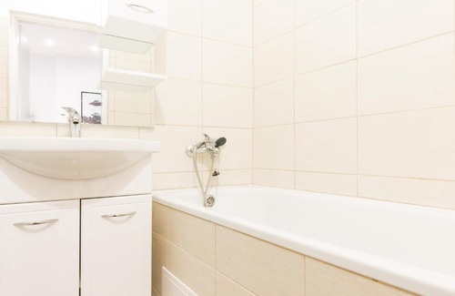 Andel Apartment | Spacious Apartments Andel