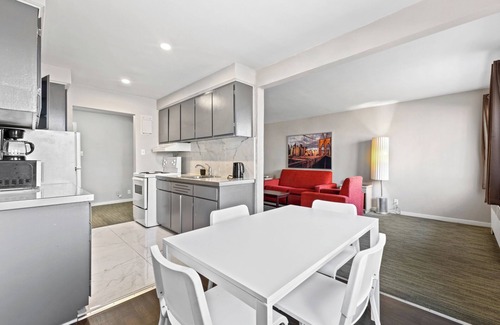 Dorval Apartment | Spacious apartments located close to any stores and restaurants.