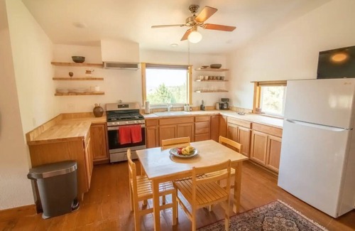 Helena West Side Apartment | Spacious artist's studio loft apartment with viewnn