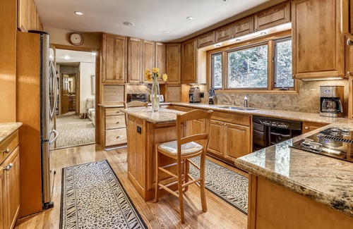 Aspen House | Spacious Aspen Home - Perfect for the whole family