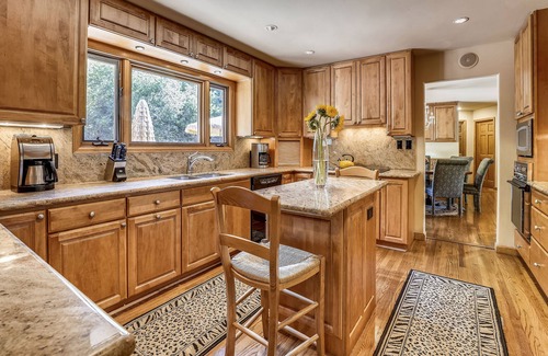 Aspen House | Spacious Aspen Home - Perfect for the whole family