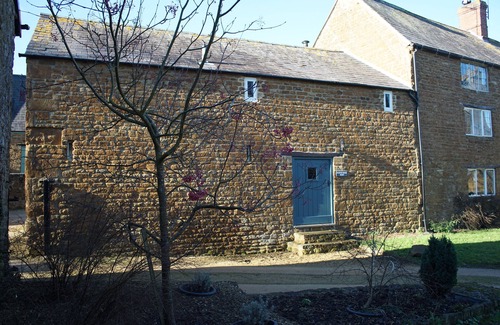 Shutford House | Spacious barn conversion in a tranquil Oxfordshire village