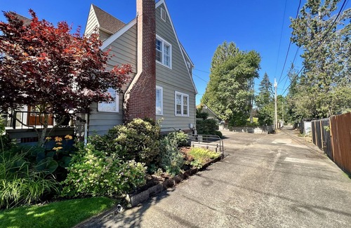 Northeast Neighbors Apartment | Spacious basement apt. Off-street parking, washer & dryer, kitchenette, sleeps 4