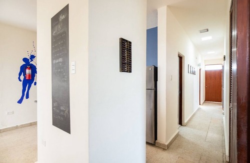 Ocean Park House | Spacious beach house to relax with friends & family! Walk to the beach!