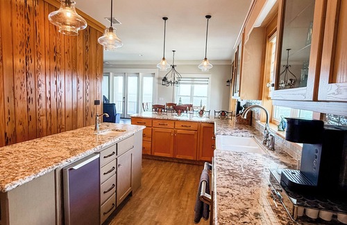 Crawfordville House | Spacious beachfront 4-bedroom house in charming Crawfordville