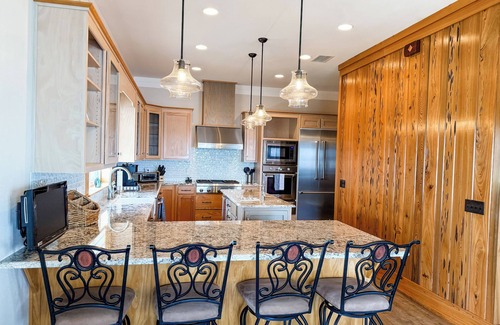 Crawfordville House | Spacious beachfront 4-bedroom house in charming Crawfordville