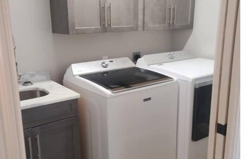 Bonita Shores House | Spacious Beautiful Private House 2.9 Mi To The Beach Publix & 20 Restaurants