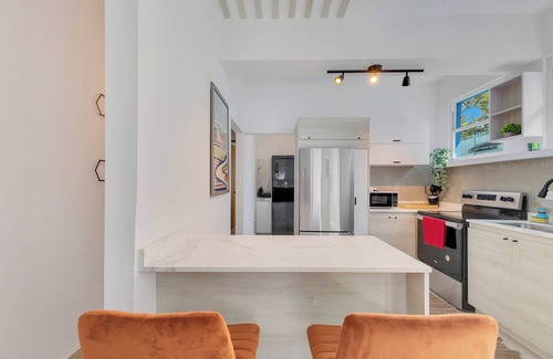 Parque House | Spacious building in enchanting San Juan near Beach, Nightlife