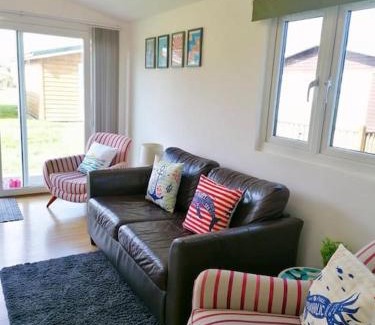 Padstow House | Spacious cabin, near Padstow and 7 Bays